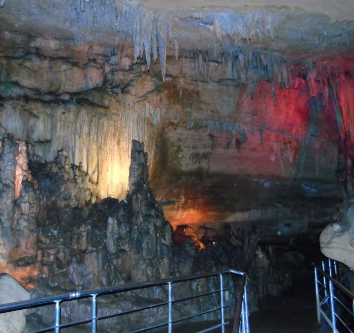 Kutaisi, Sataplia Cave