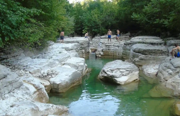 Nature-adventure-Georgia-Tours-to-Okatse-Canyon-from-Batumi