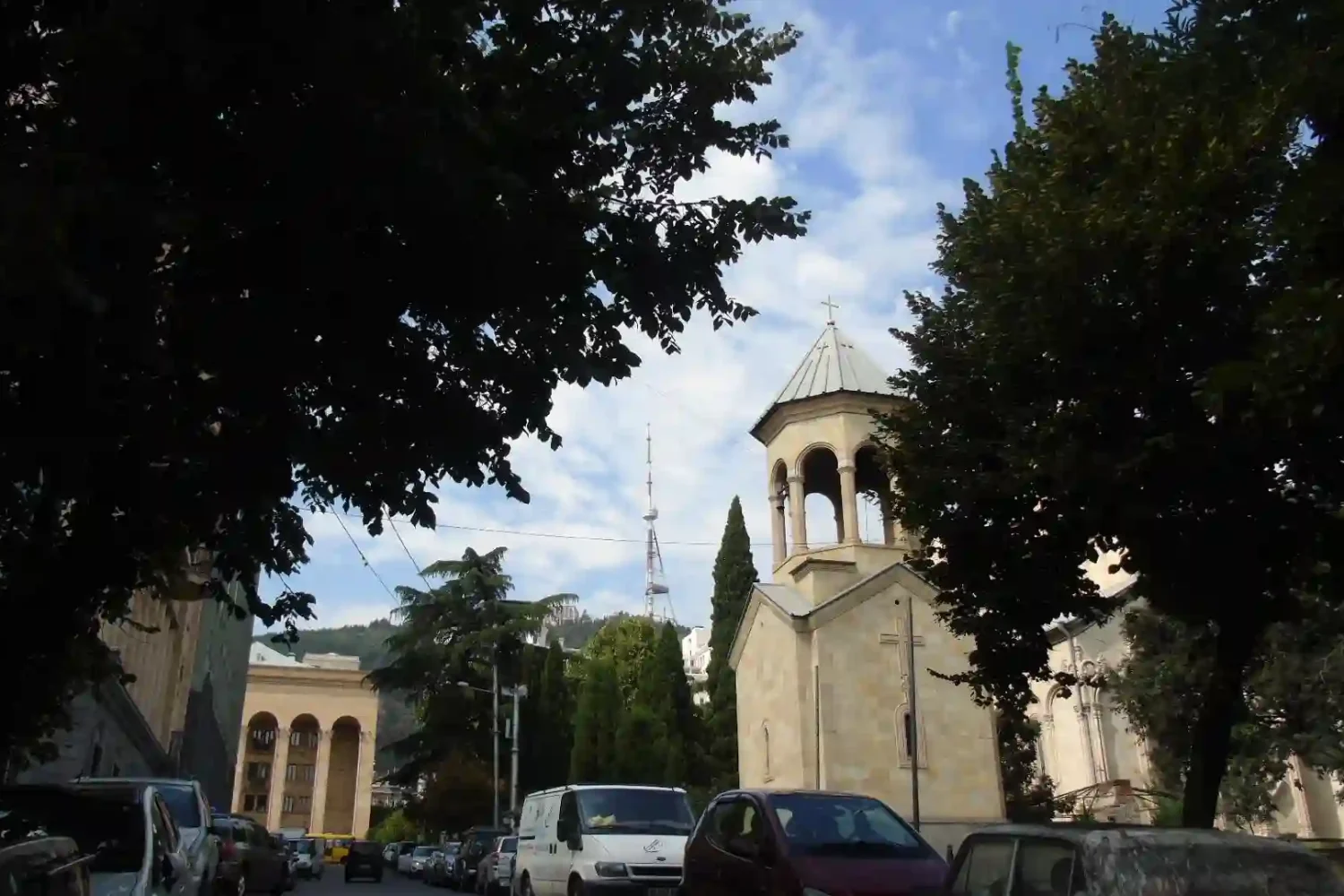 Urban architecture on Trip from Tbilisi to Mtskheta