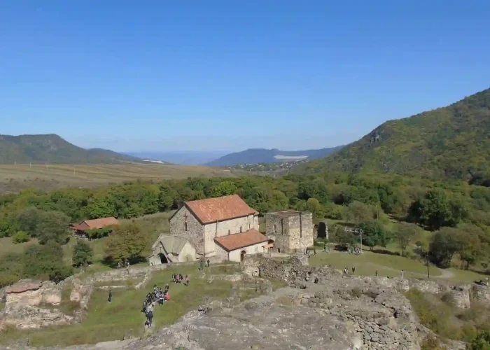 Tourists exploring the ancient temple and fortress in Dmanisi - Day trip Dmanisi from Tbilisi