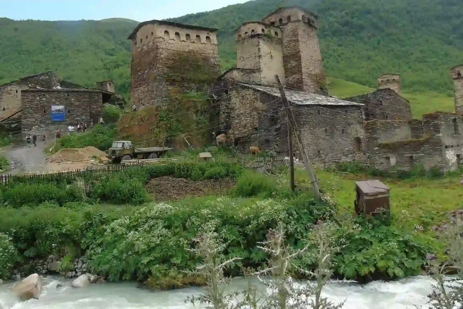 Enguri river and Chazhashi village background
