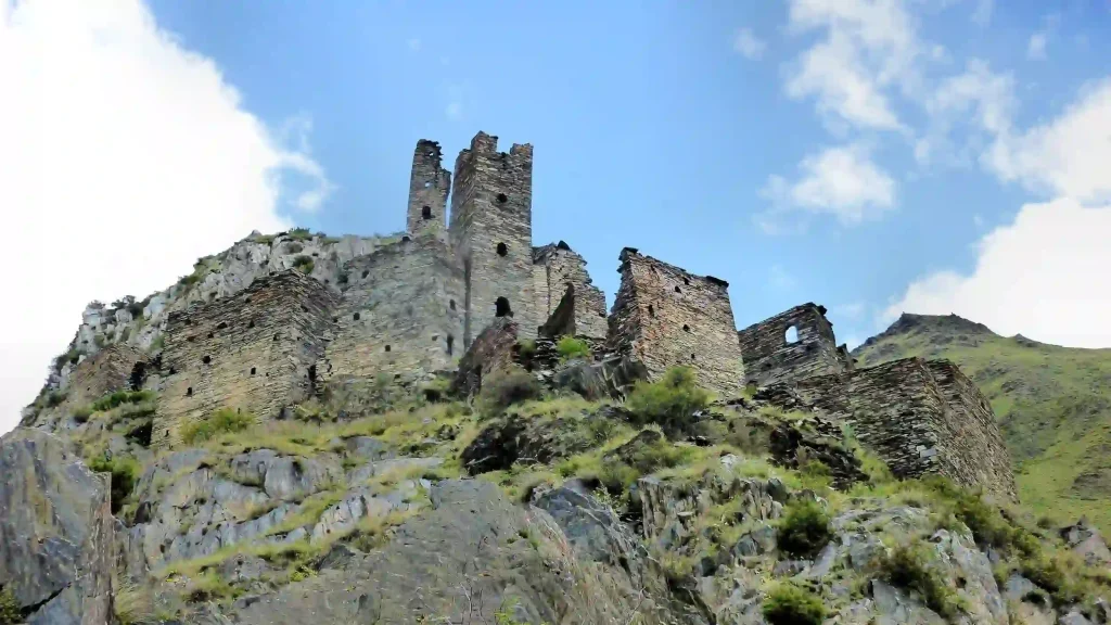 Tour to Shatili and Mutso village fortress from Batumi - ancient mountain towers.