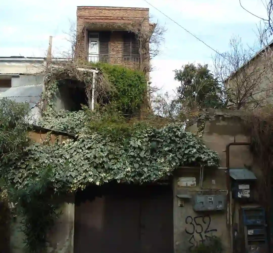 A sample of the architecture of Old Tbilisi