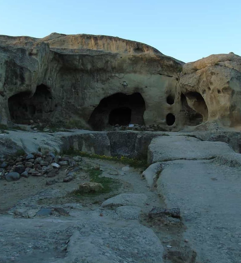 Uplistsikhe, various entrances to the cave - entrance