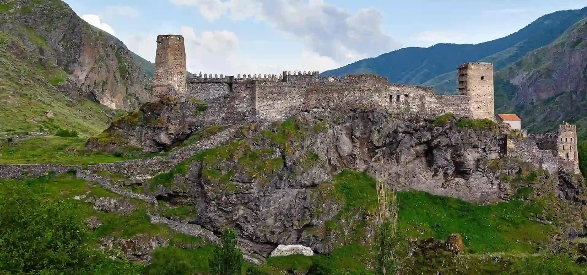 Khertvisi Fortress history - Holidays & excursions in Georgia